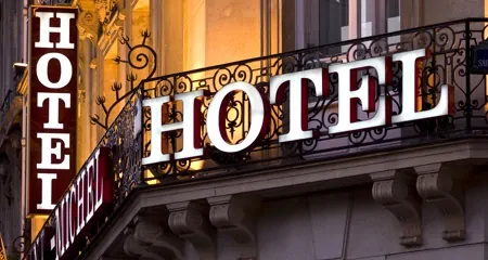 Hoteles y centros de exposición en 